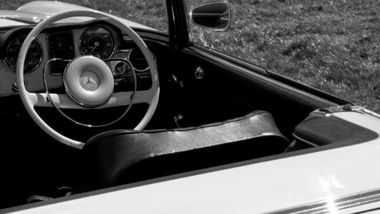 Mercedes 260 SL (W113)