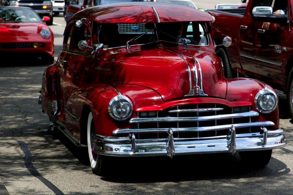 1948 Pontiac Silver Streak 2 door coupe