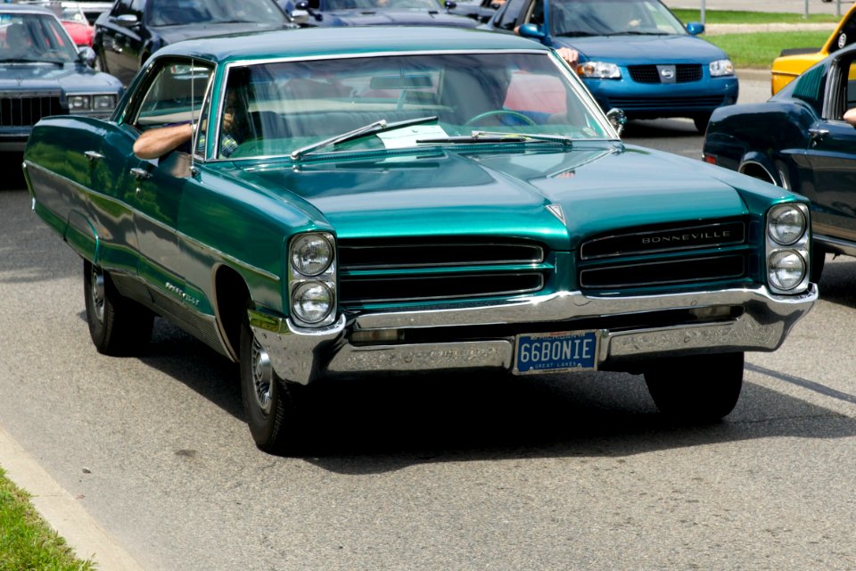 1966 Pontiac Bonneville