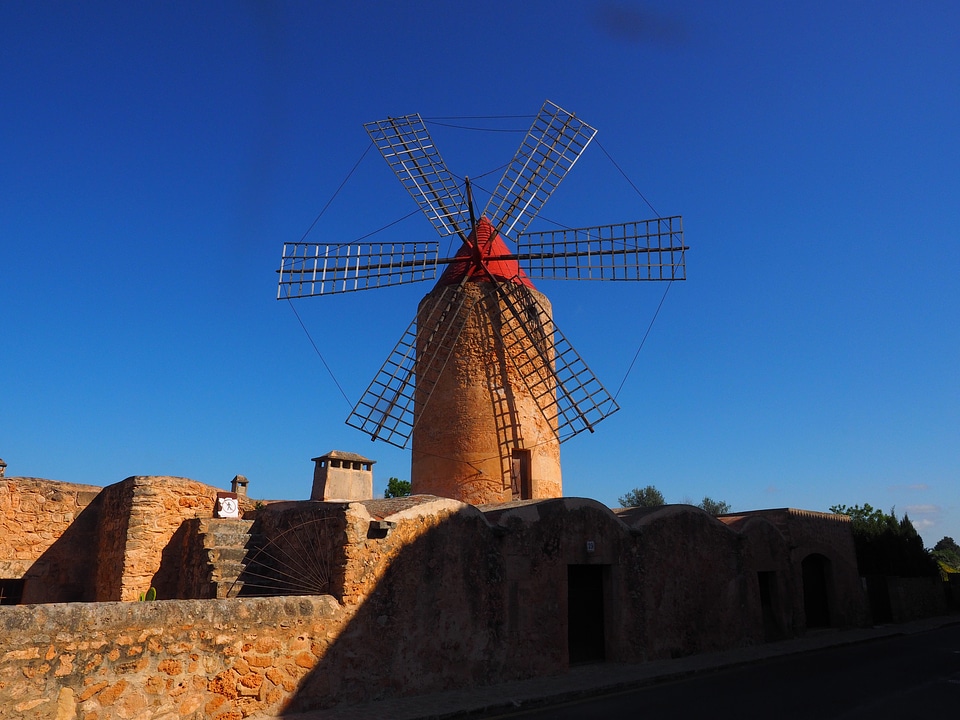 Algaida mallorca landmark