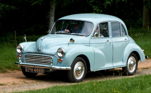 Morris Minor 1000, 4 door