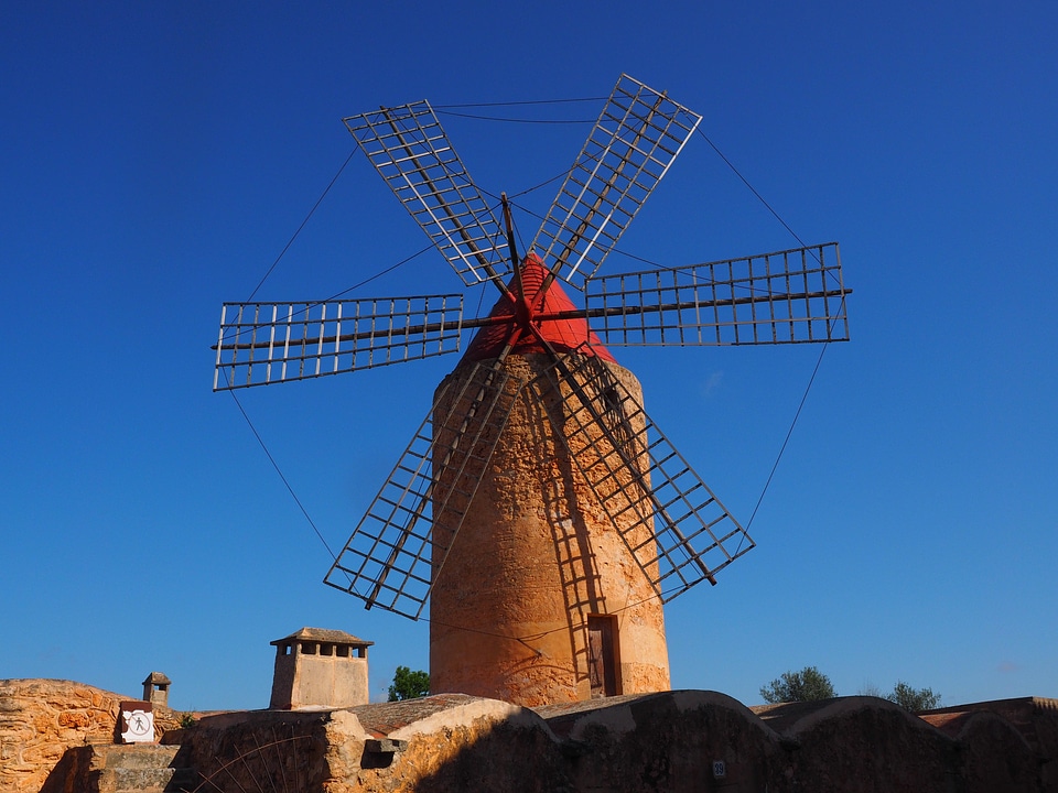 Algaida mallorca landmark