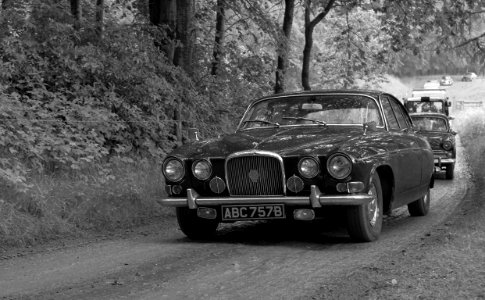 Jaguar Mk. X photo