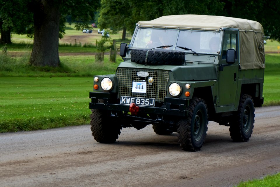 Land Rover lightweight