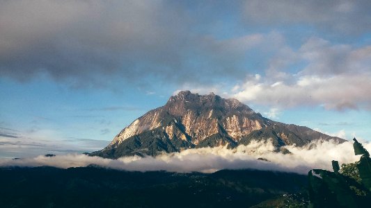 kota kinabalu mountain