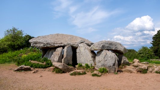 Dolmen photo