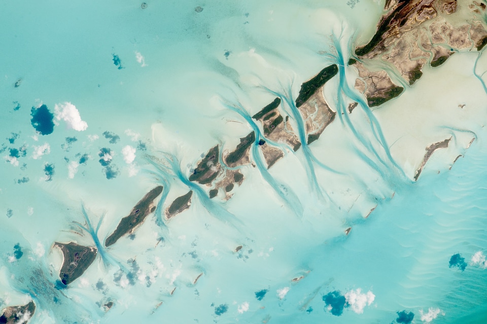 Tidal flats channels ocean