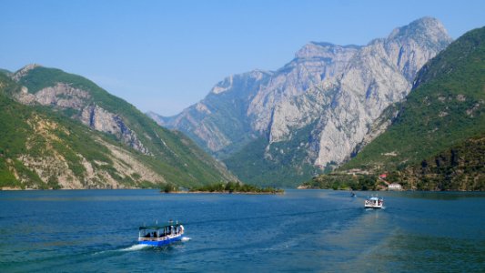 Lac de Koman photo