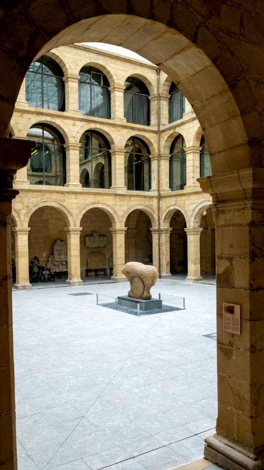 Museo Arqueológico, Etnográfico e Histórico Vasco