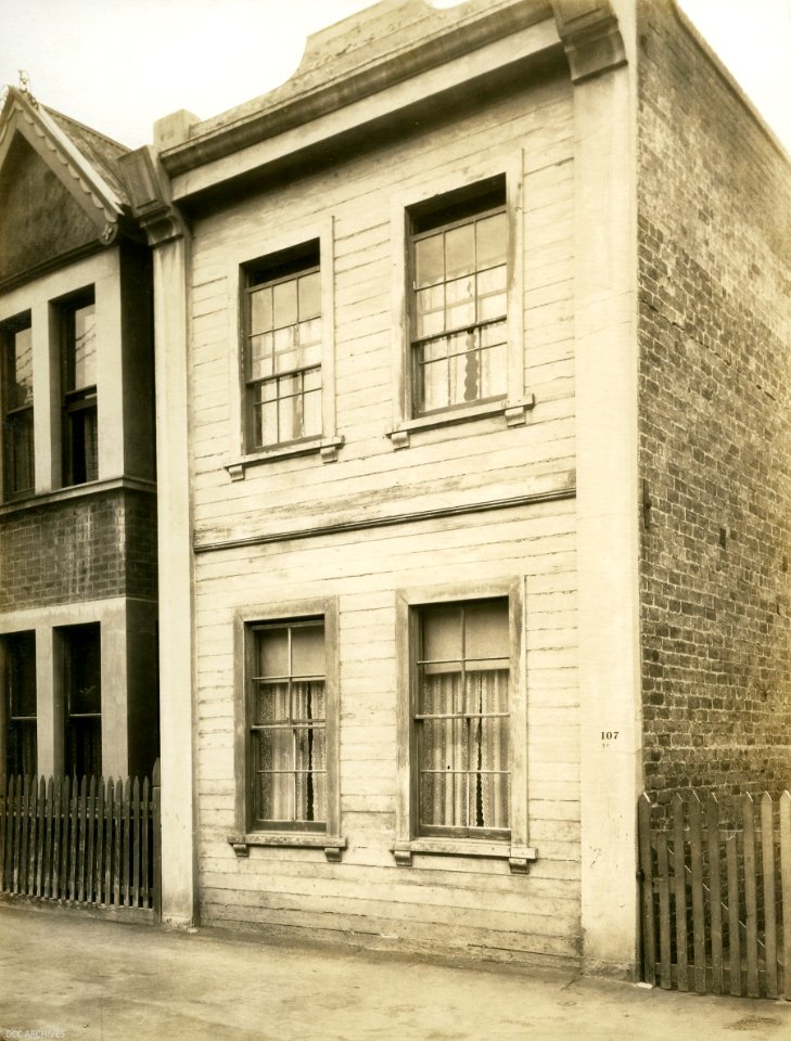 107 Hanover Street, 1926