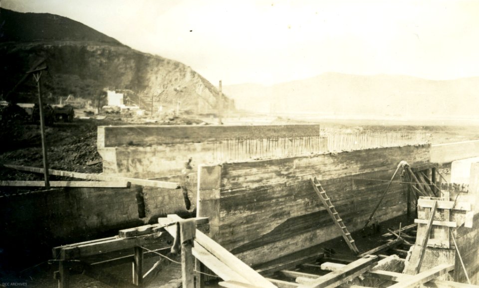 Anzac Avenue (Highway) Bridge over Leith Canal, looking North East, 1925
