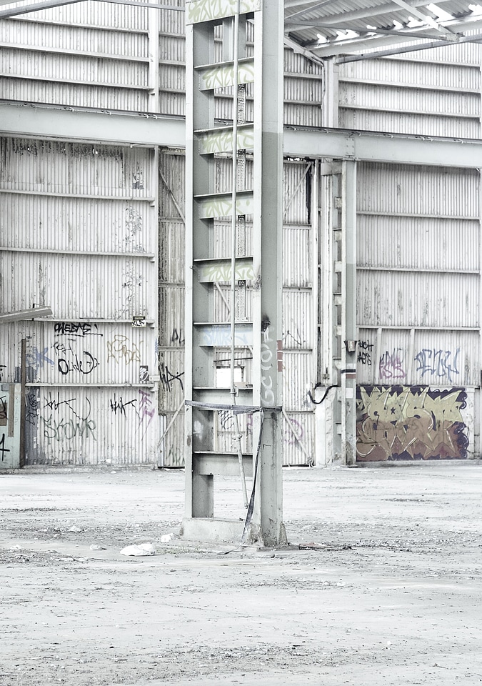 Beam structure ladder photo