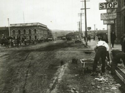 Rattray Street - during construction work