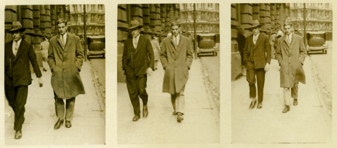 Photograph of members of the public, Willis Street, Wellington, 1930