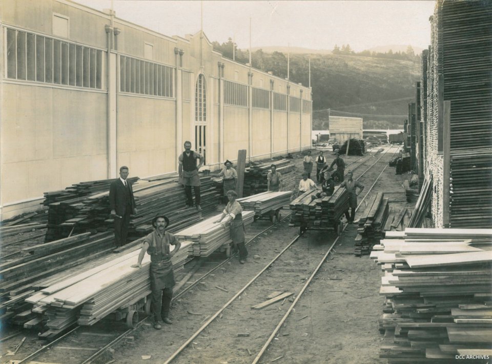 Workers on the New Zealand & South Seas Exhibition Site 1924