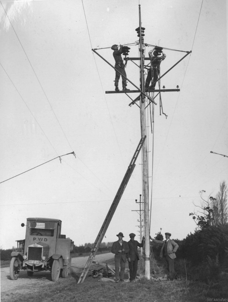 Port Chalmers Extra High Tension Line Repairs 1937