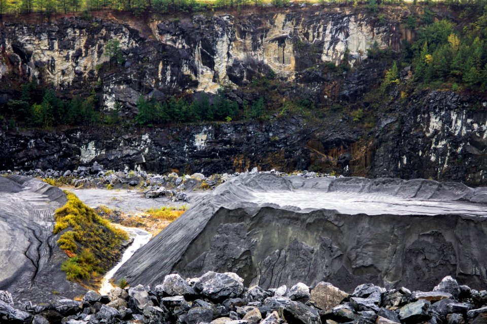 Day 276 - A Peek Inside the Quarry photo