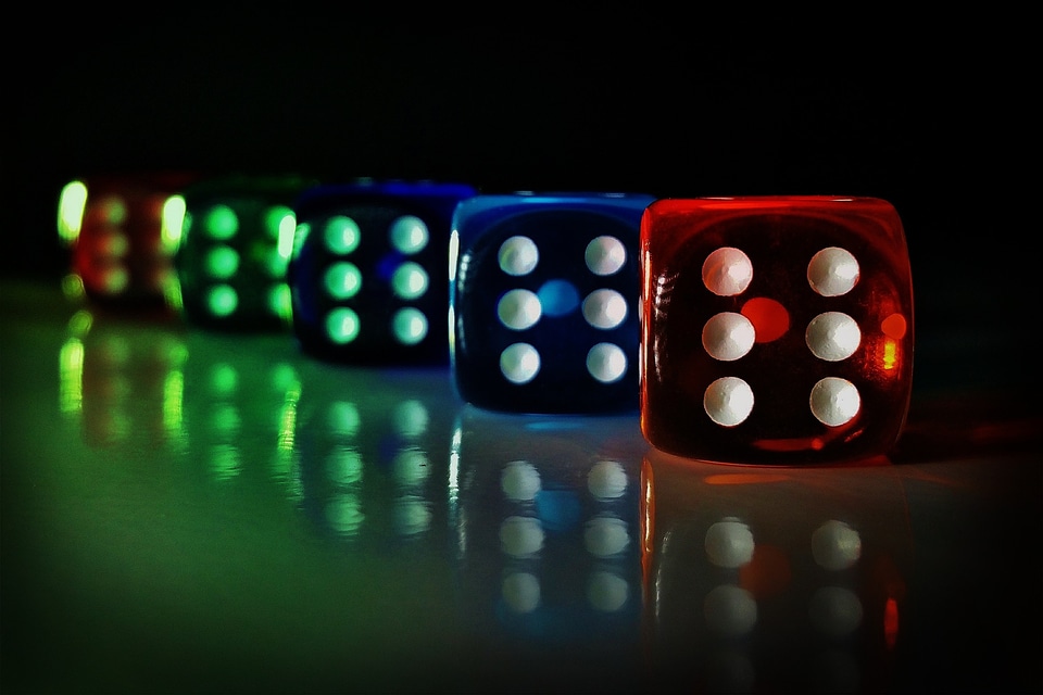 Mirroring luck craps