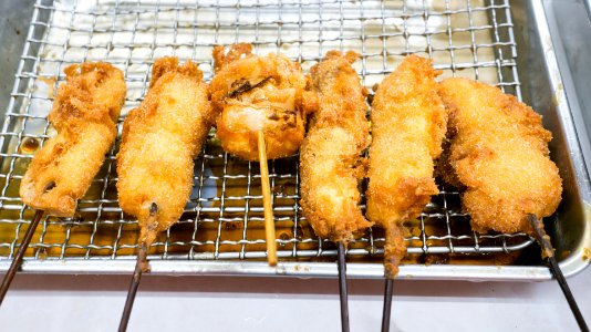レンコン、ホタテ、タマネギ、ウィンナー、イカ、タコ