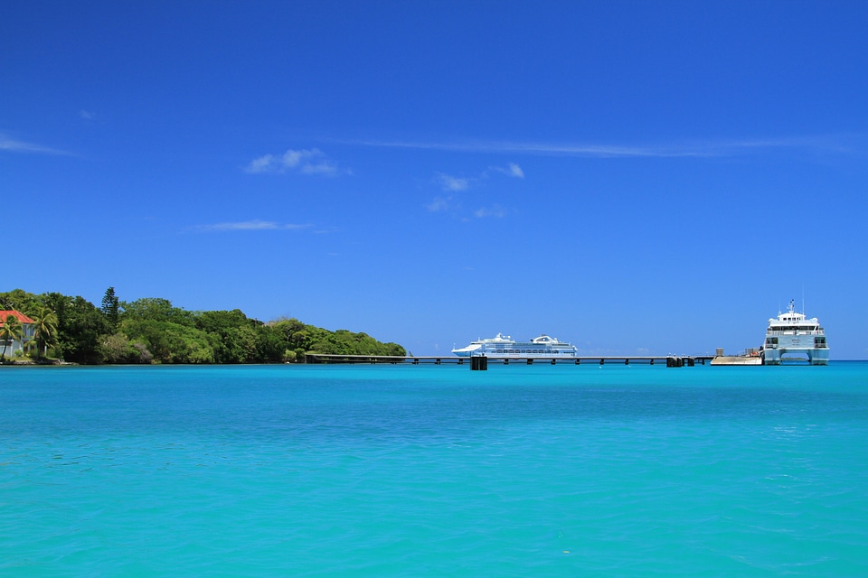 Ocean dock island