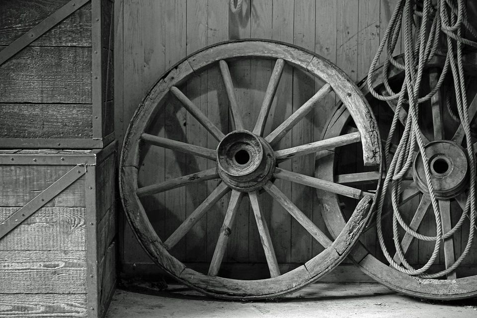 Wagon wheel black white wheel photo