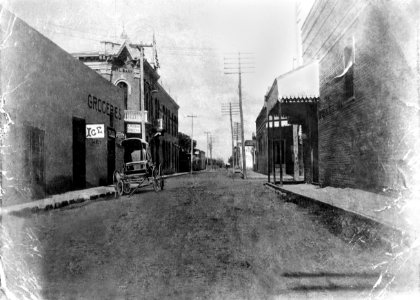 View north on Salinas Avenue, Laredo, TX