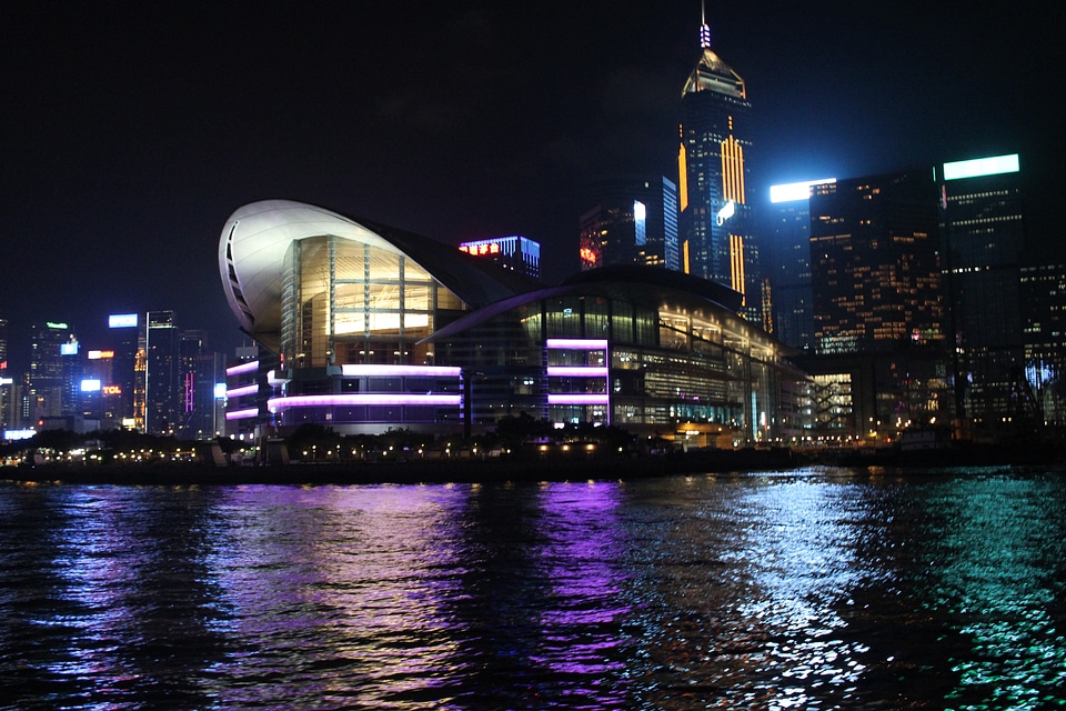 Central night view victoria beach