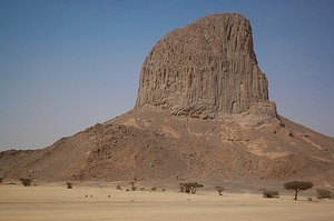 Hoggar pic laperrine erosion