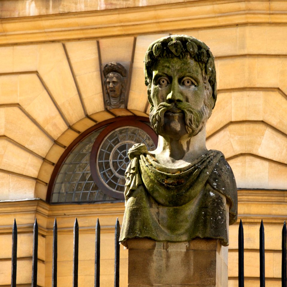 Oxford University pupils.