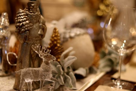 Holiday table setting