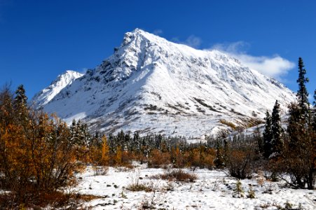 Crag Mountain from Upper Twin Lakes delta