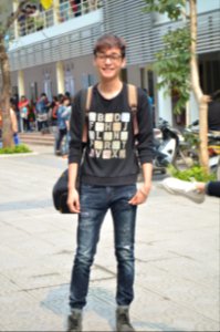 YEU 9832