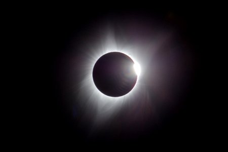 Diamond Ring Total Eclipse 2017