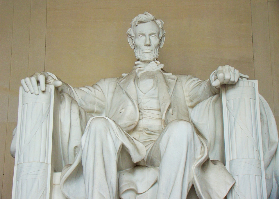 Abraham lincoln symbol landmark