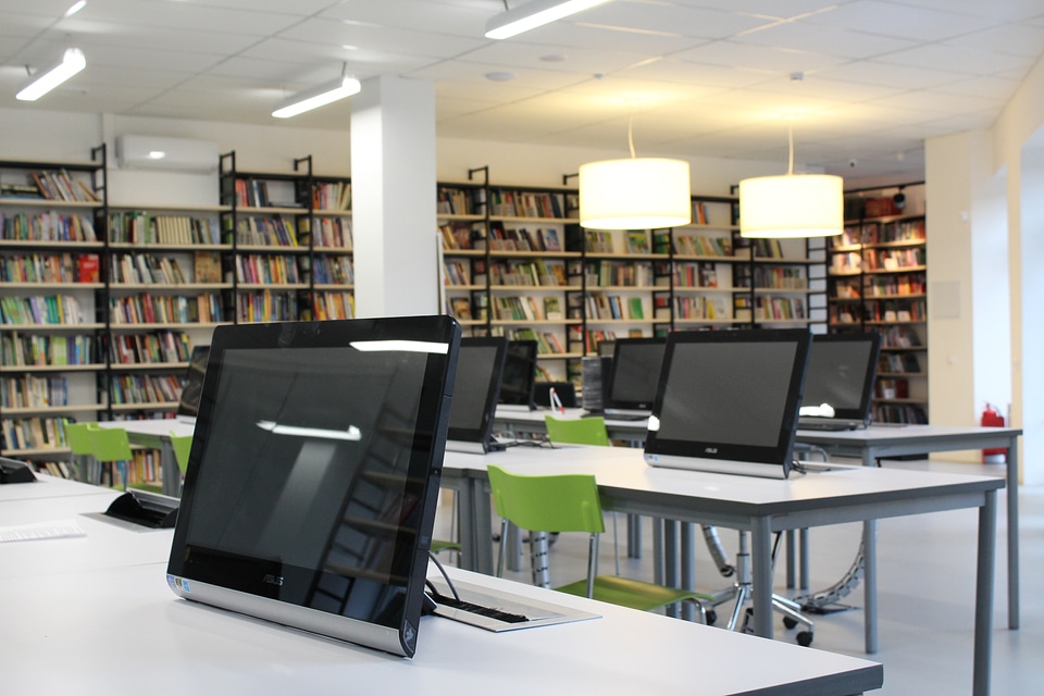 Library table room