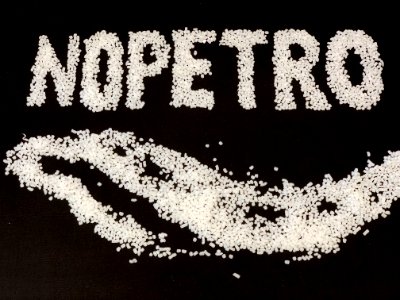 NoPetroPA-plastic-nurdles-public-domain-7791