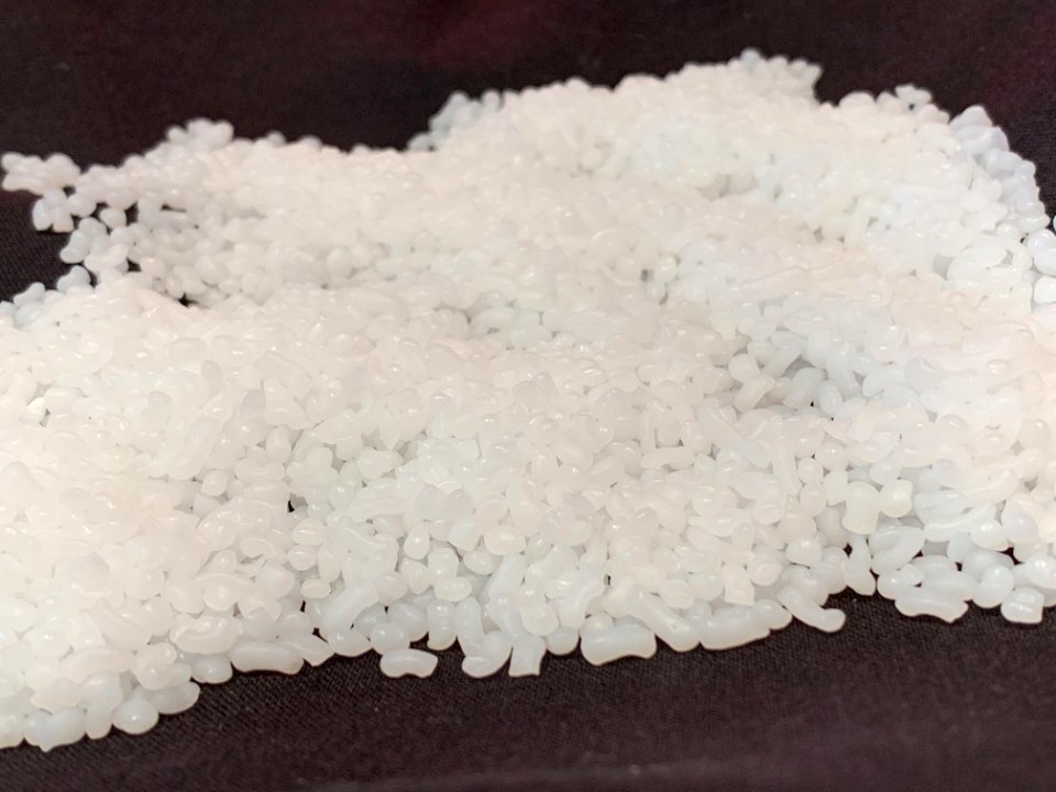 NoPetroPA-plastic-nurdles-public-domain-7751