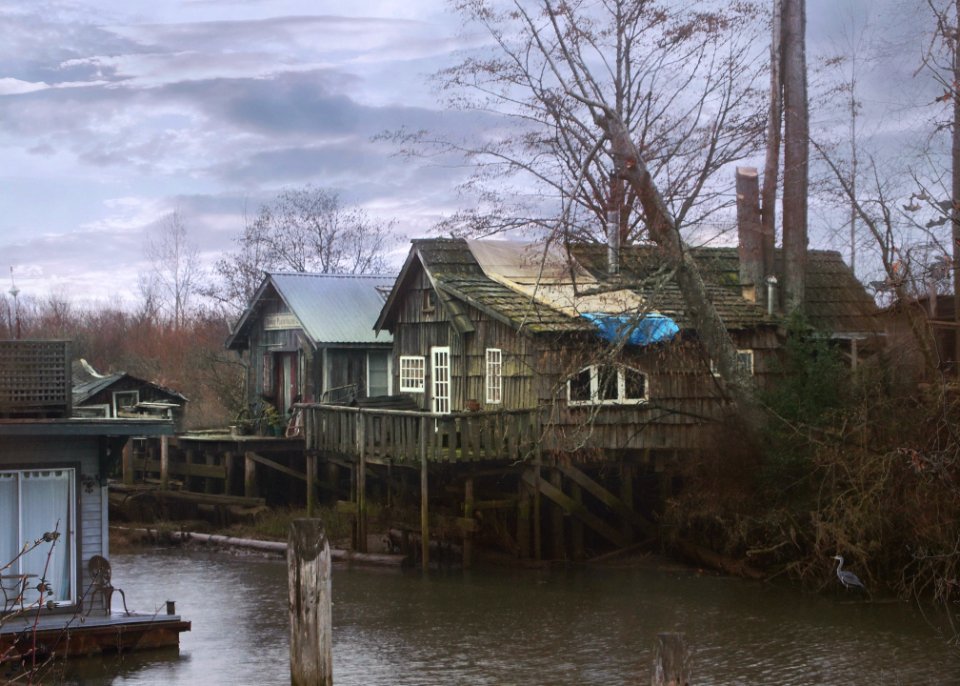 Finn Slough Cottages