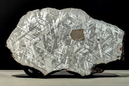 Iron-nickel meteorite (USNM 6071), Smithsonian Natural History Museum, Washington DC; Original locality, Harriman, Tennessee