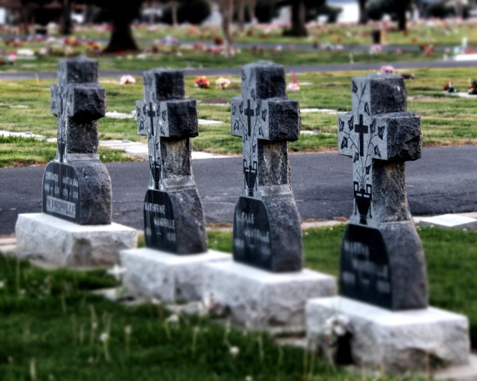 Tulare Cemetery