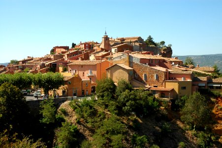 Village dans le Languedoc Roussillon photo