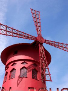 Moulin Rouge de Paris photo