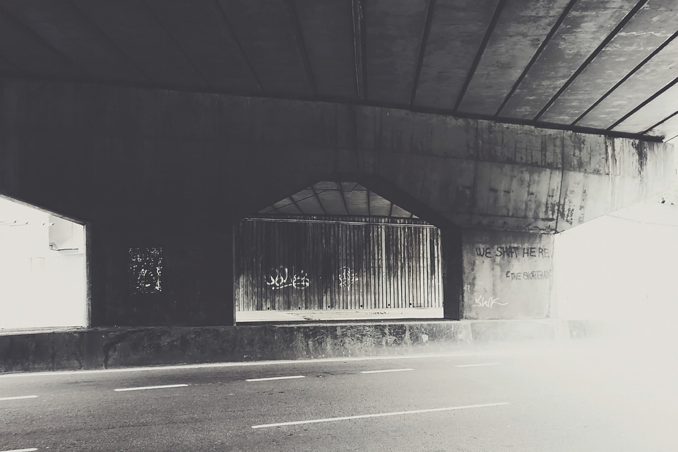 Graffiti concrete black and white