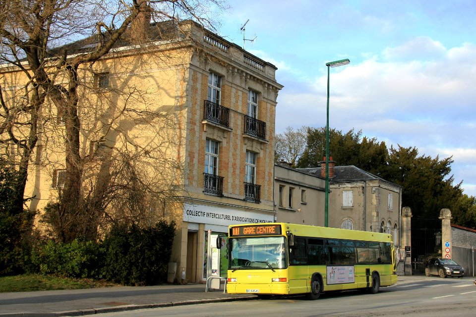 CITURA - Heuliez Bus GX 317 n°254 - Ligne 11