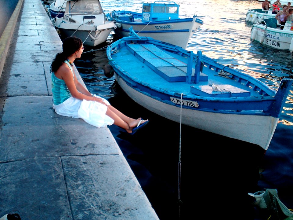 Bateau dans un port