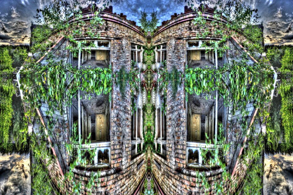Beelitz Mirror of Time