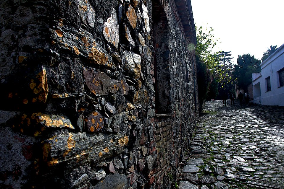 CALLE DE COLONIA - URUGUAY