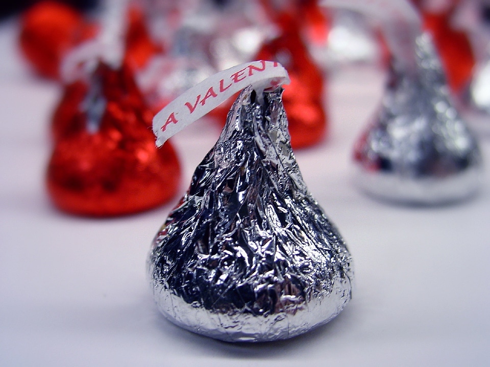 Valentine confection snack