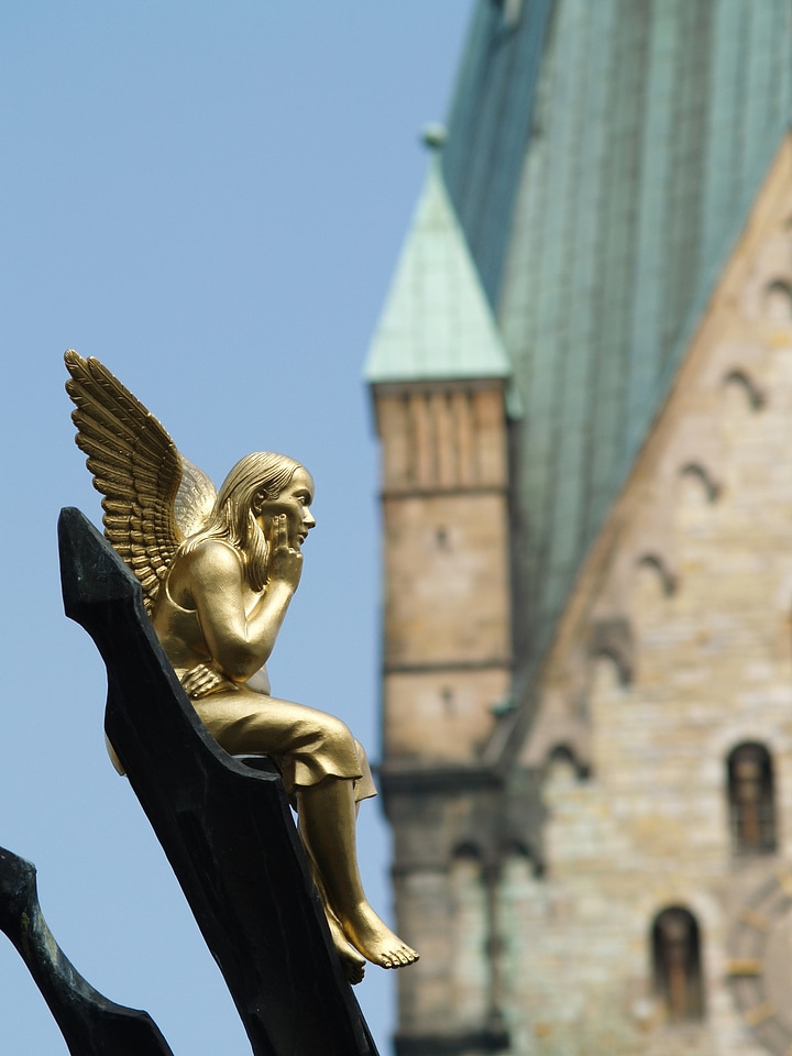 Catholic believe architecture