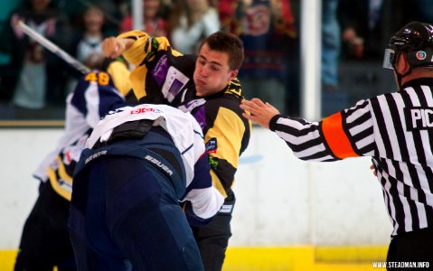 Guildford Flames Vs Bracknell Bees